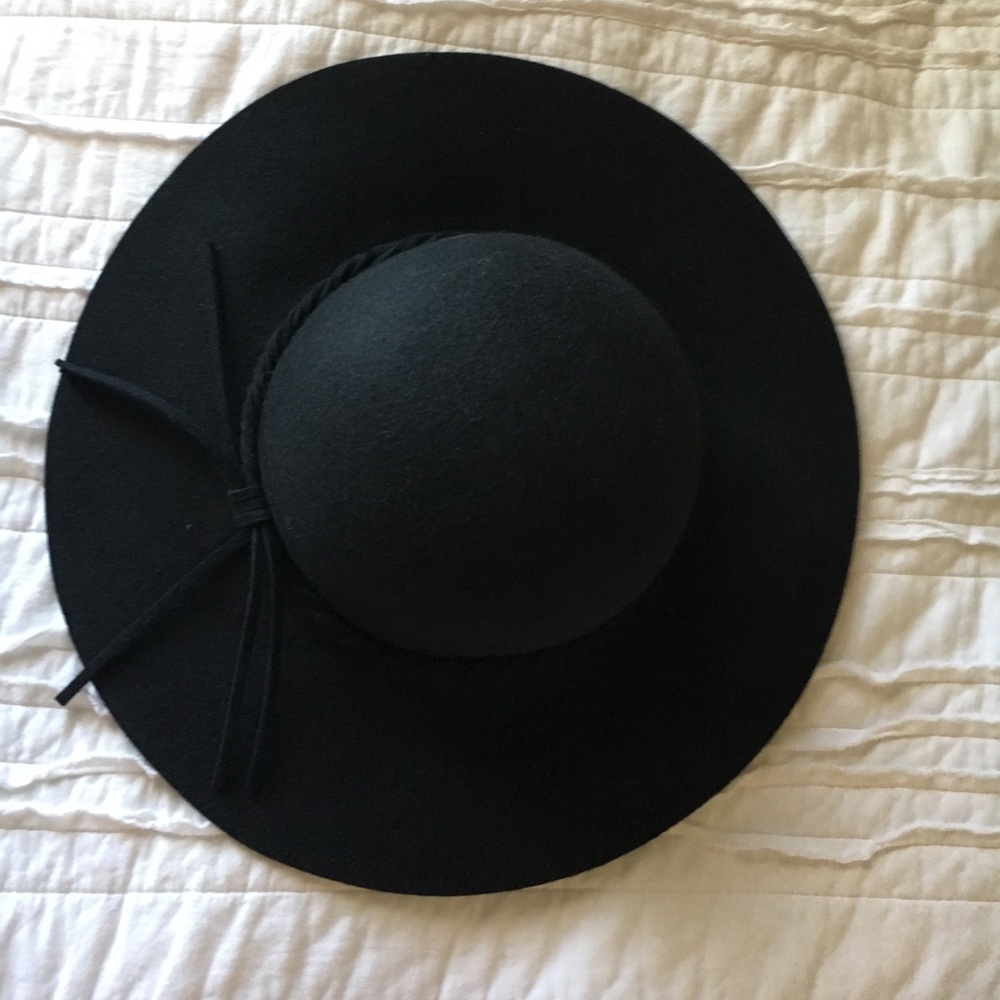Floppy Hat